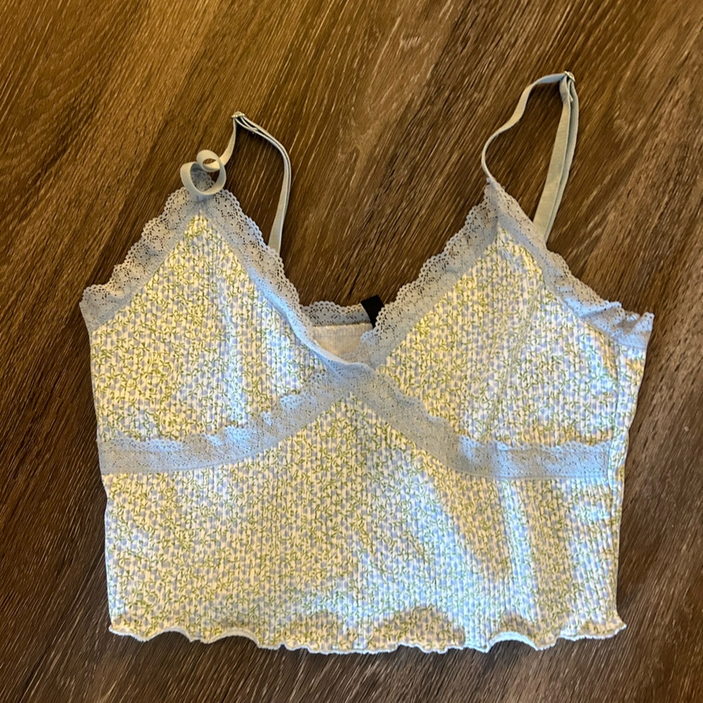 Princess Polly pleated floral lacy tank top